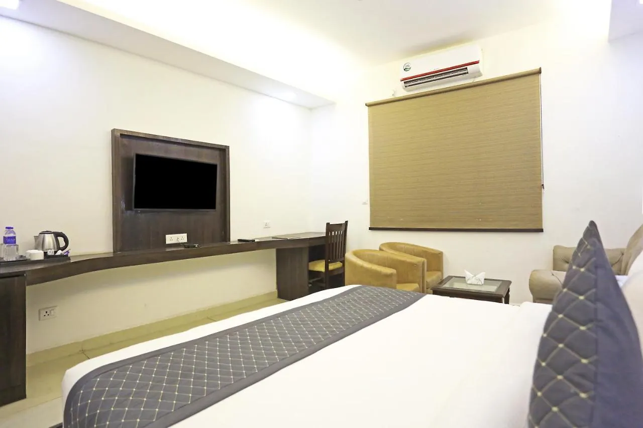 Hotel Park Tree Near Delhi Airport New Delhi
