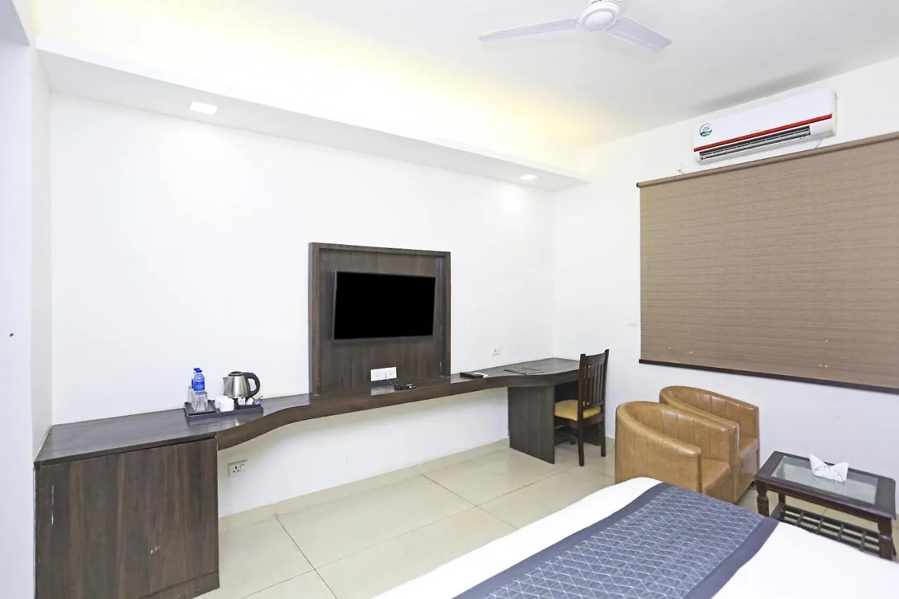Hotel Park Tree Near Delhi Airport New Delhi