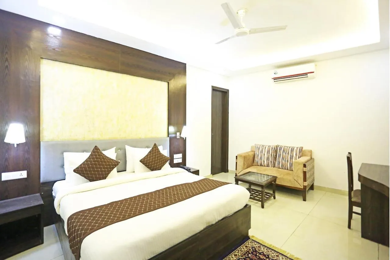 Hotel Park Tree Near Delhi Airport New Delhi