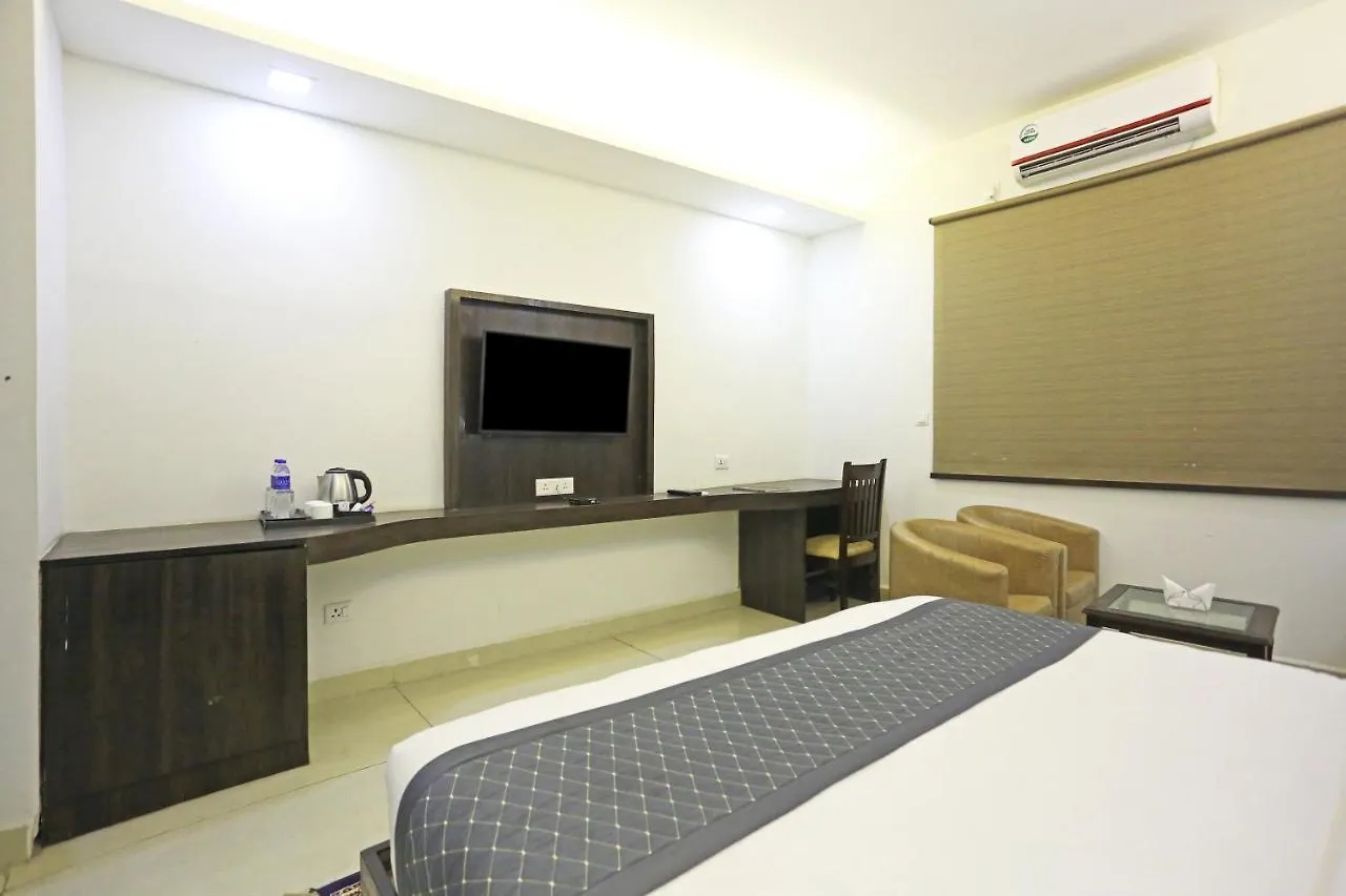 Hotel Park Tree Near Delhi Airport New Delhi