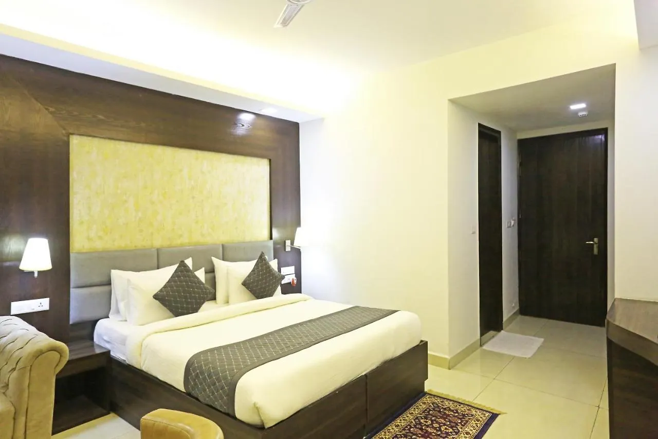 Hotel Park Tree Near Delhi Airport New Delhi 4*,  India