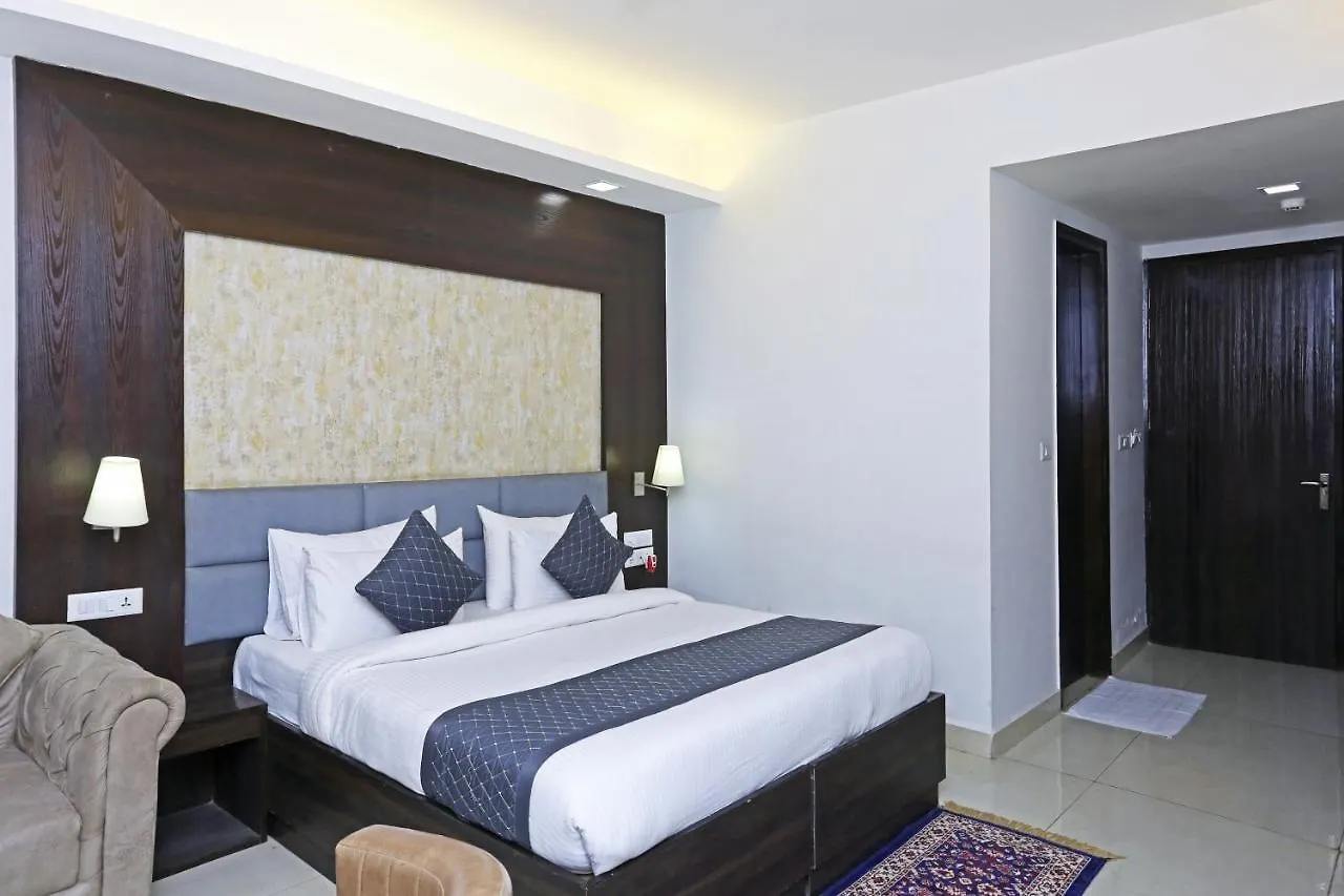 Hotel Park Tree Near Delhi Airport New Delhi