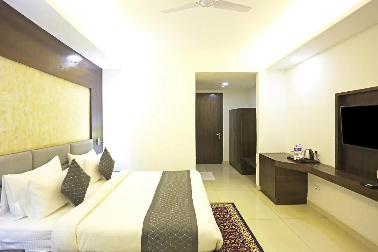 Hotel Park Tree Near Delhi Airport New Delhi