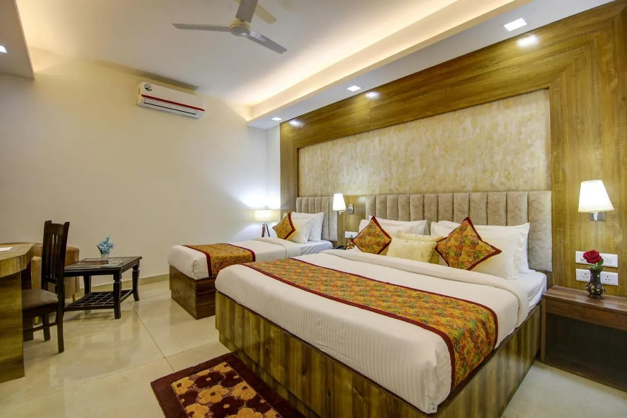 Hotel Park Tree Near Delhi Airport New Delhi
