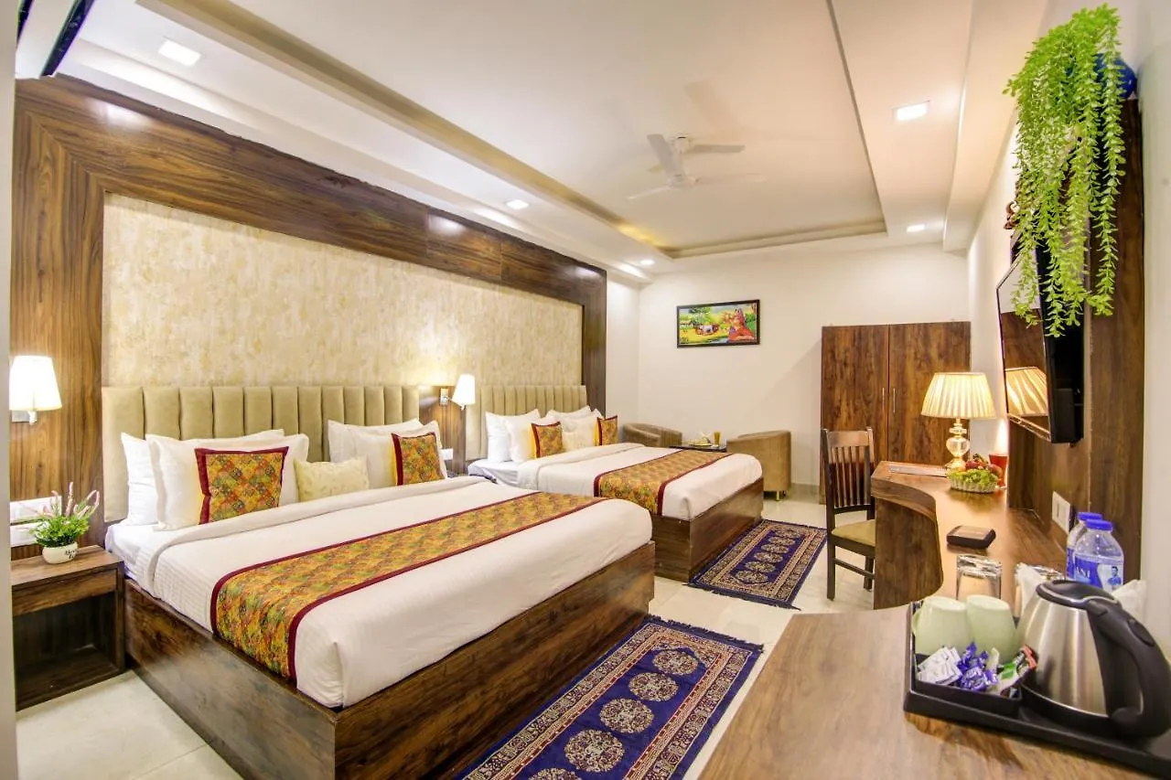 Hotel Park Tree Near Delhi Airport New Delhi