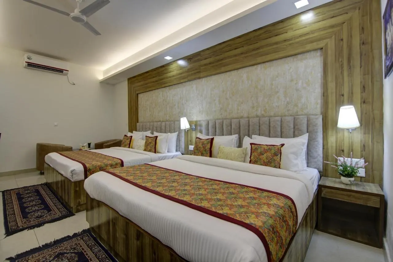 Hotel Park Tree Near Delhi Airport New Delhi